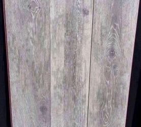Terrado Oak Water Resistant 12 mm Laminate Flooring