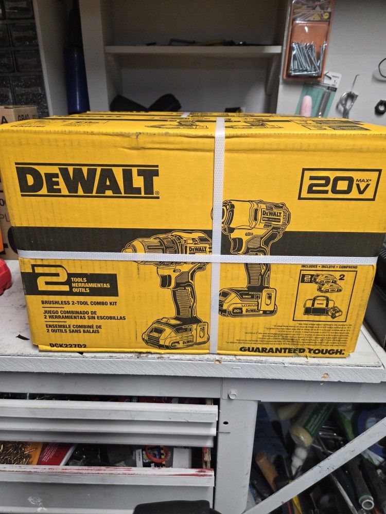 Brand New Dewault Drill Set