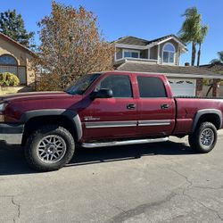 2005 Chevrolet Silverado HD Duramax Diesel 4x4