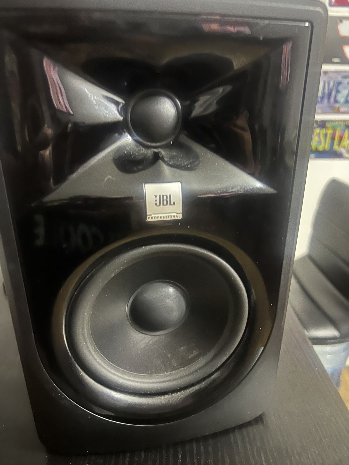 Speaker JB