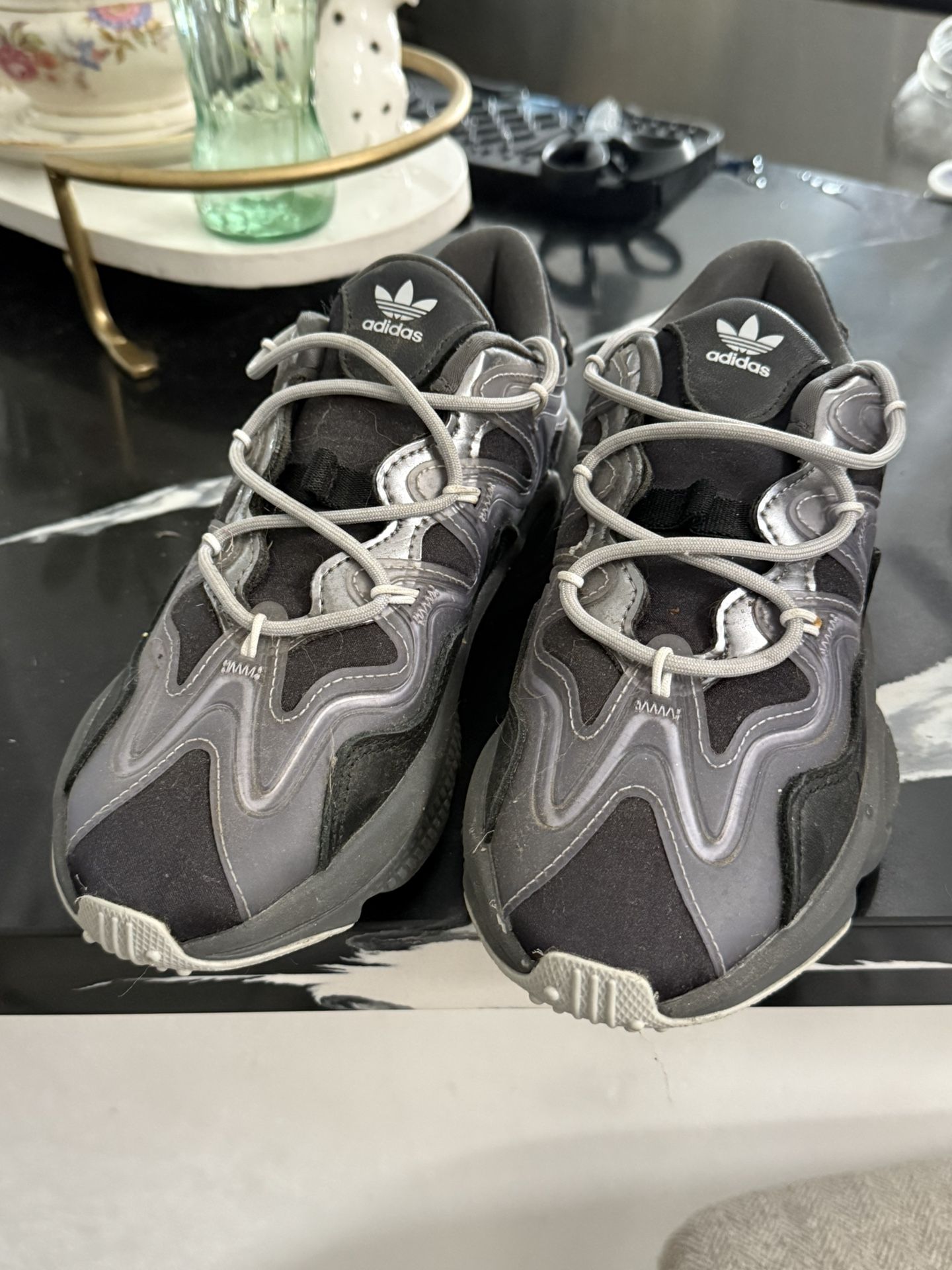 Adidas SIZE 5