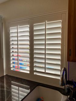 Window Shutters (FREE ESTIMATES & SAME DAY PRICING)- Wood, Plantation, Custom, Interior, Treatments, Coverings. Persianas de Madera. Se Habla Espanol.