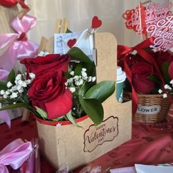 Valentine’s Cup Holder Roses