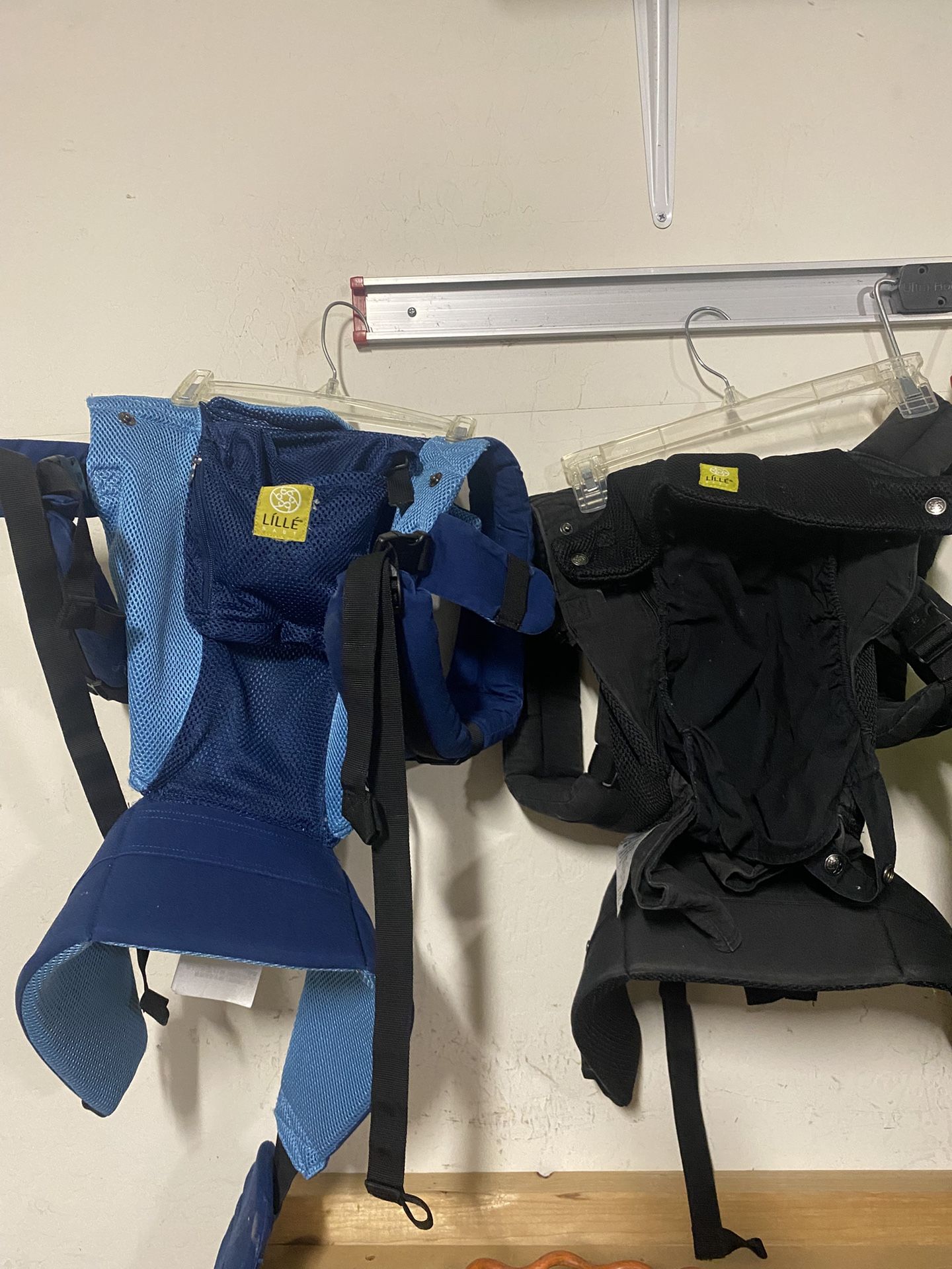 Lillè Baby Carriers