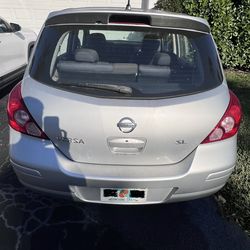 Nissan Versa SL