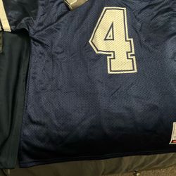 New Kids Dallas Cowboys attire..