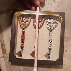 Schmidt Collector Plates / Disney Key Set