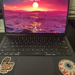 Macbook Air M2 (2022) 