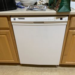 Kenmore Dishwasher 