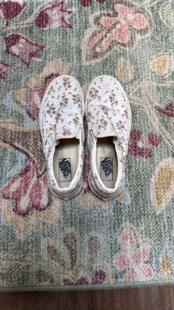 Vans, White with Floral Pattern, Women’s Size 8