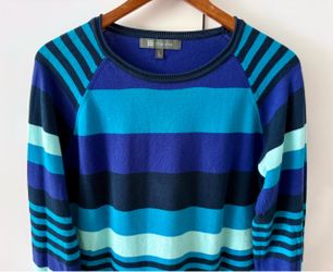 NEW Women’s Title Nine Sweater Size L