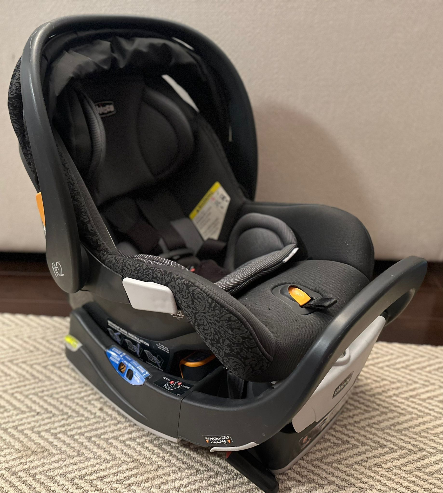 Chicco Fit 2 Car Seat Infant And Toddler