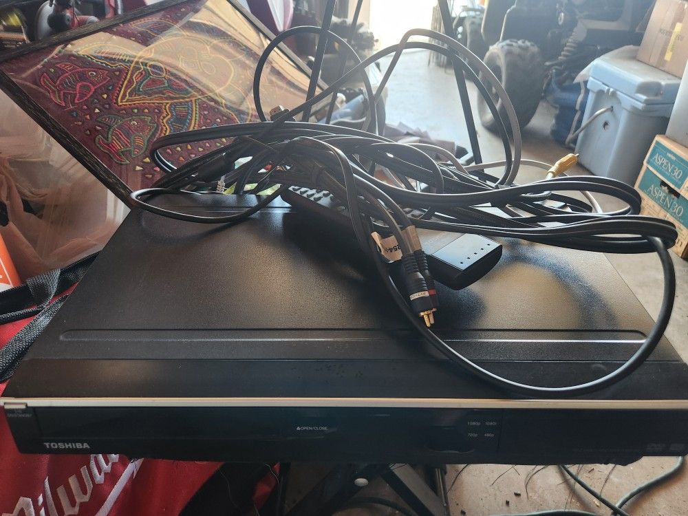 Toshiba DVD video recorder dr430
