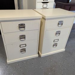 Pottery Barn Bedford 6-drawer Desk White