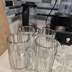 14 Wine Glasses 4 Beer Glasses 4 Tea Cups For Sale