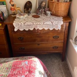 Antique refinished 4 drawer dresser.