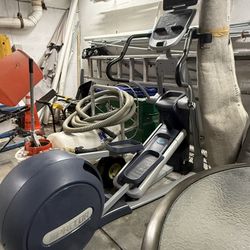 Elliptical Trainer With Tv