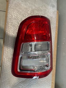 2019-2023 Dodge Ram left tail light
