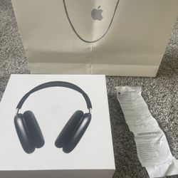Airpod maxes