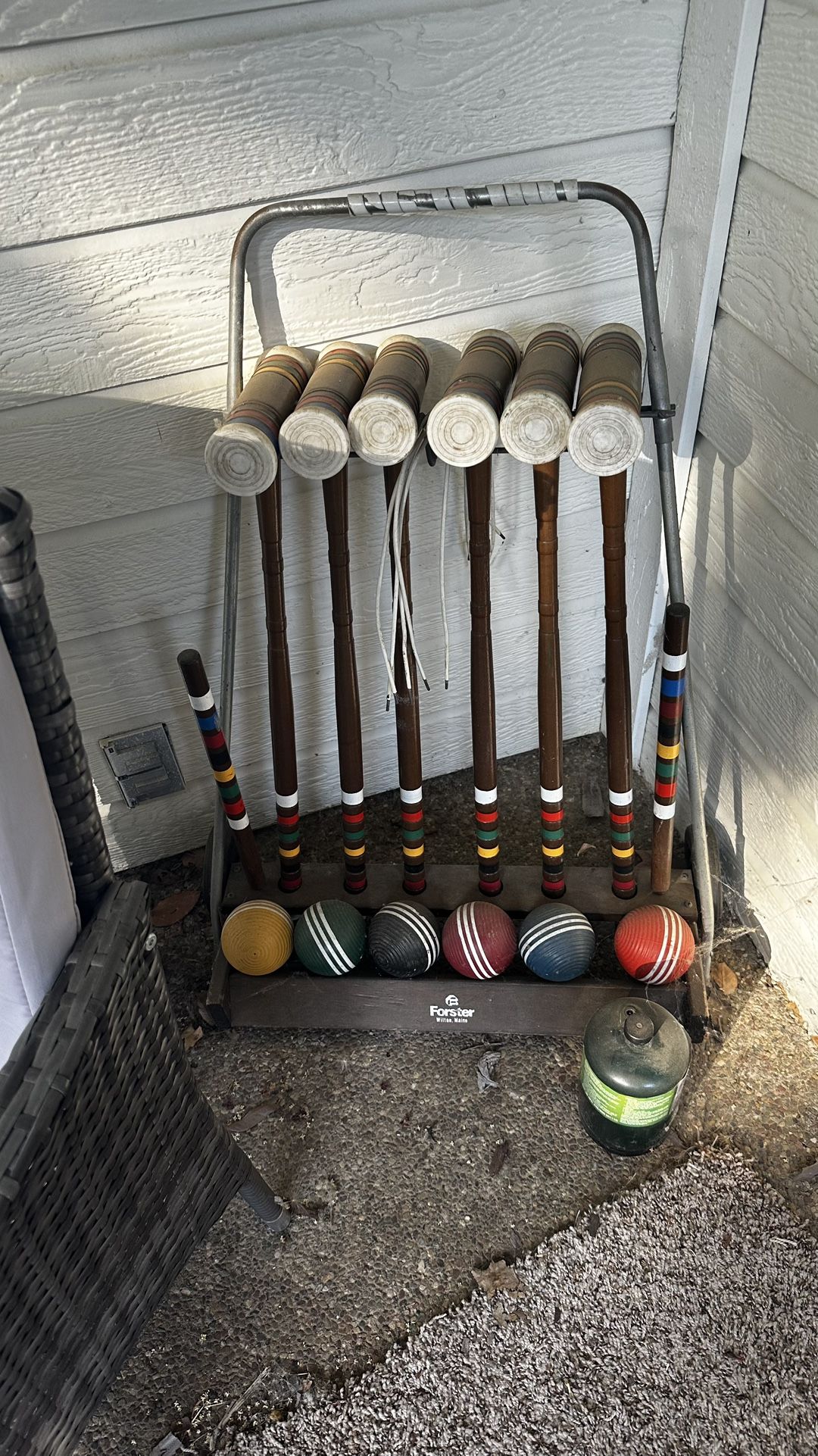 Croquet Set With Handbook - Free