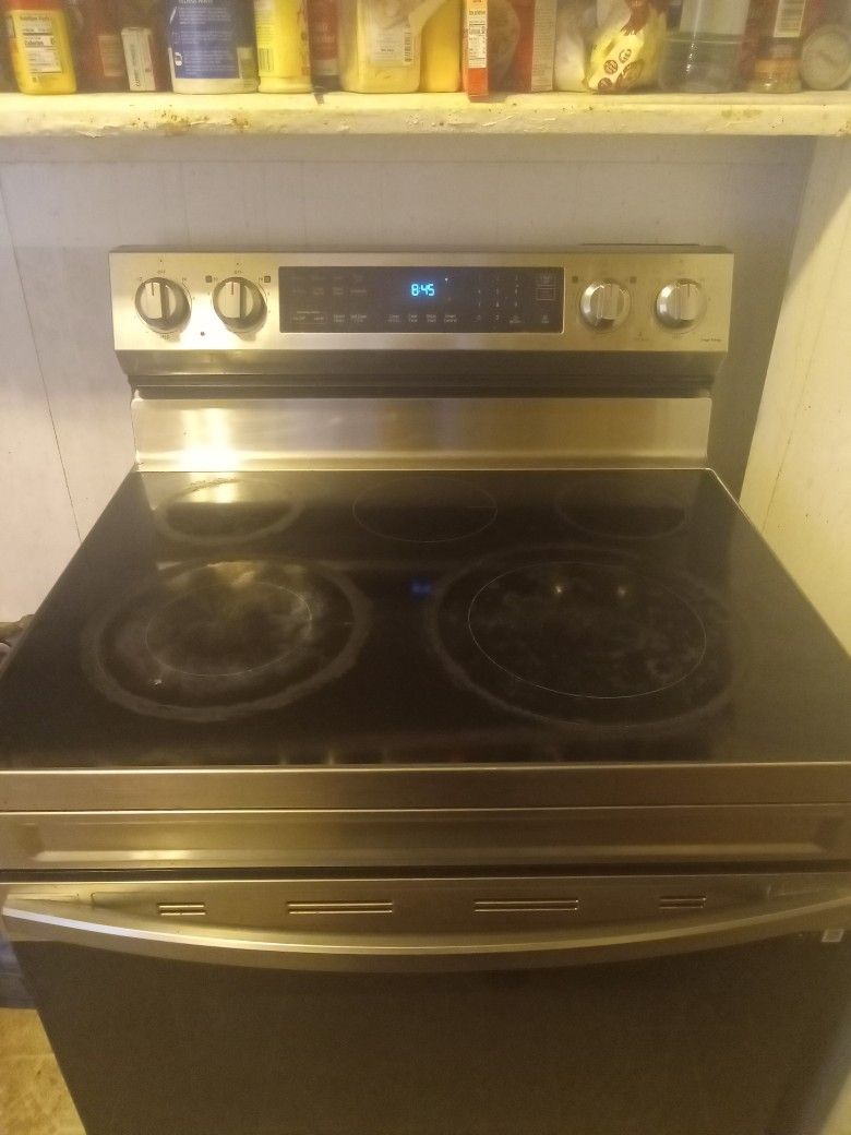 Samsung Smart Glass Top Stove Wi-Fi
