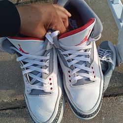 Jordan 3s red, white and grey