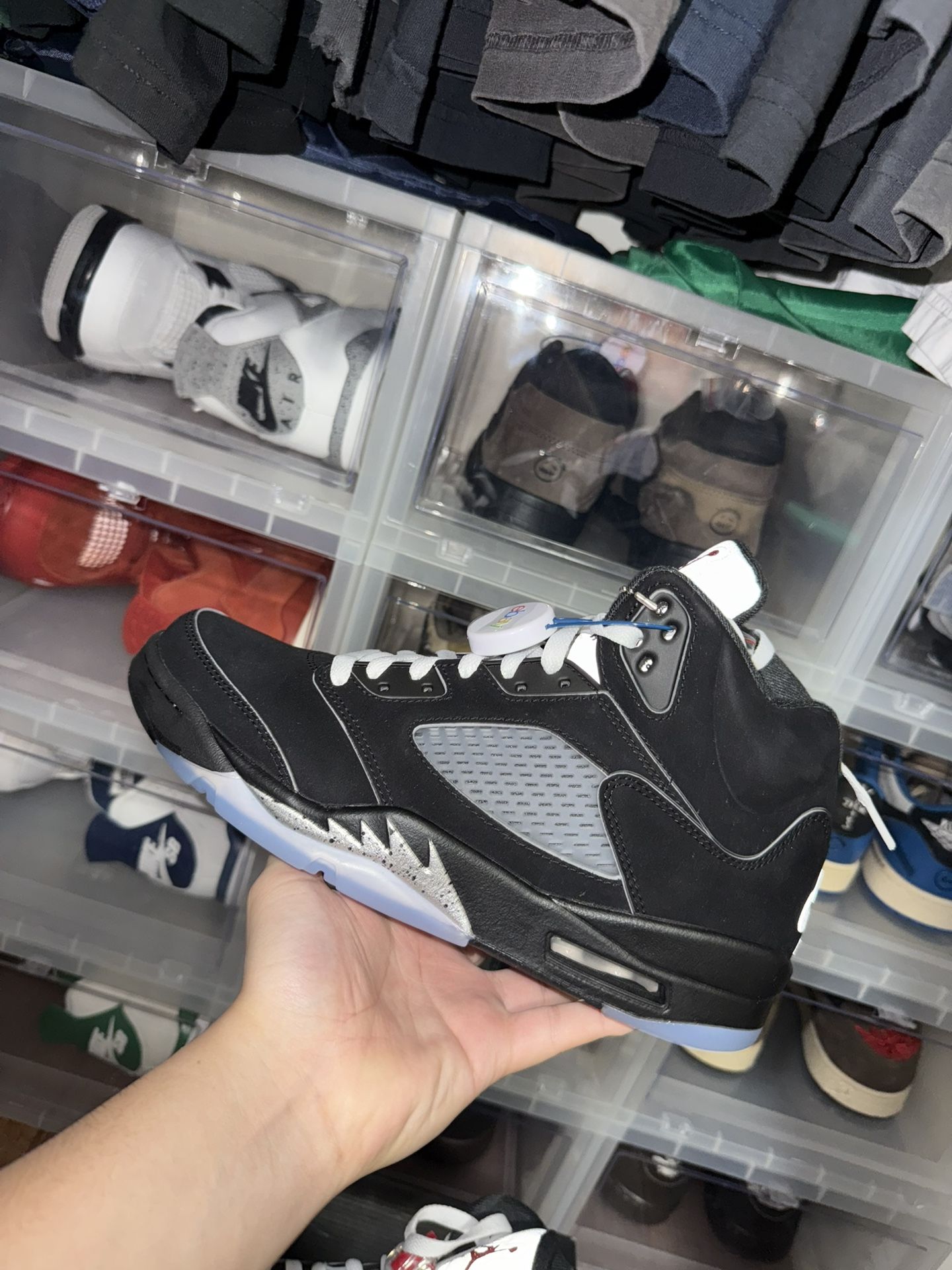 Jordan 5 Retro OG 'Black Metallic Reimagined'