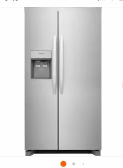 Side  by side refrigerator
