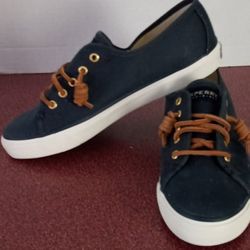 Women's Sperry's Size 7