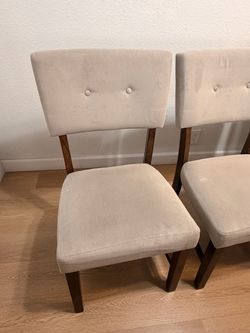 Upholstered Tufted Dining Chairs