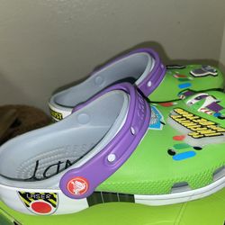Buzz Lightyear Crocs For Girls/Niñas 