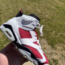 Carmine 6’s Size 7.5