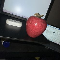 Apple. Paperweight 