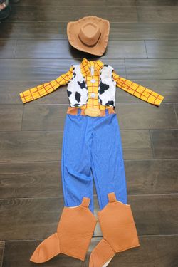 Toy Story, Disney Woody Halloween costume boys, size 4-6.
