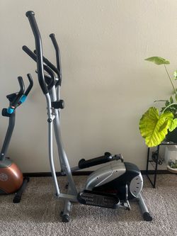 Sunny Health & Fitness Elliptical Machine