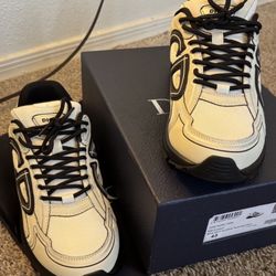 White And Black Dior B30