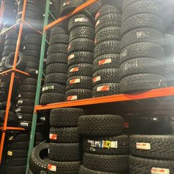 285 55 20 NEW TIRES OF SET