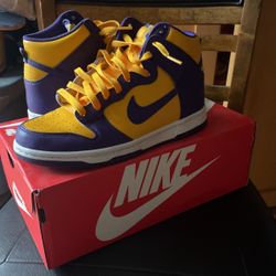 Nike Dunk Highs