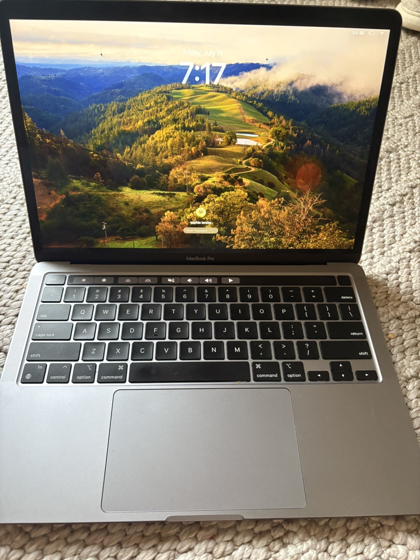 MacBook Pro M2