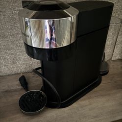 Like New Black Nespresso 