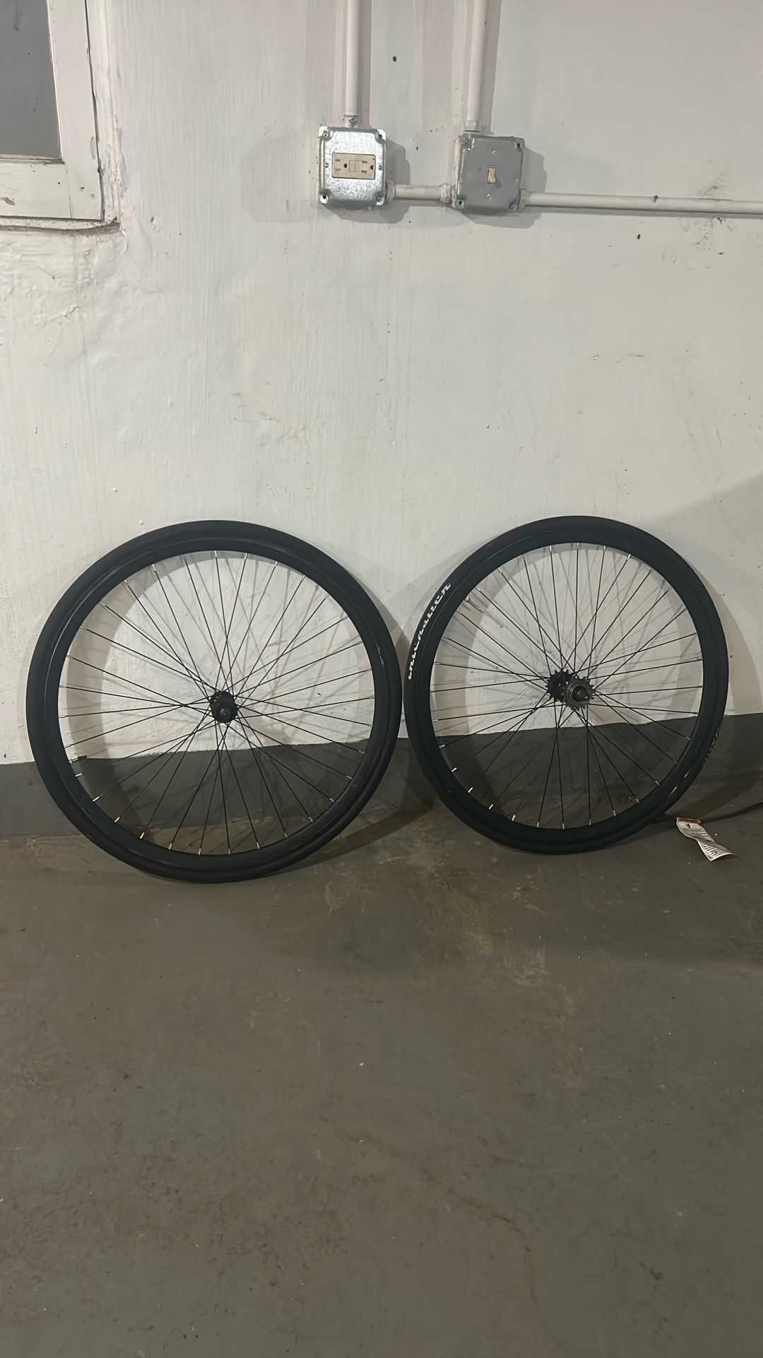 Stock 6ku Wheel Set