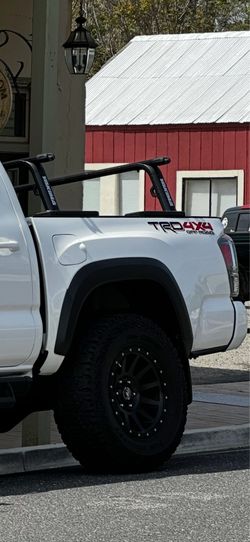 2020 Tacoma Yakima Racks and Audio