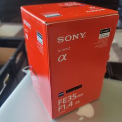 Mint Sont 35mm f1.4 Zeiss