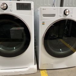 LG DLEX4000W dryer and WM4000HWA washer A set (opened box,minor scratches/dents) 7.4 Cu. Ft. Vented SMART Stackable Electric Dryer in White with Turbo
