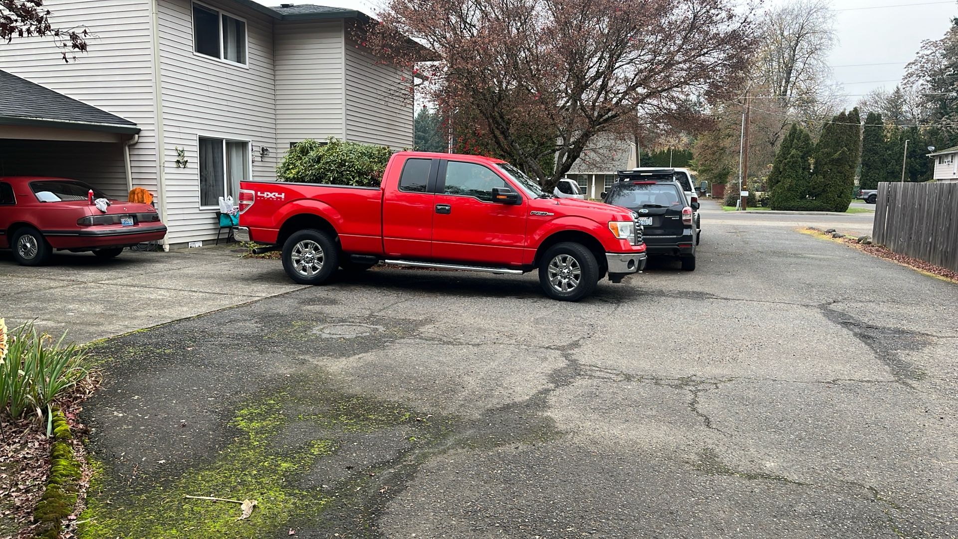 2011 Ford F-150 4x4 Loaded , Automatic 6 Sp / Manual 6 Speed