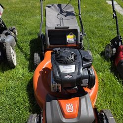 Husqvarna Lawnmower 