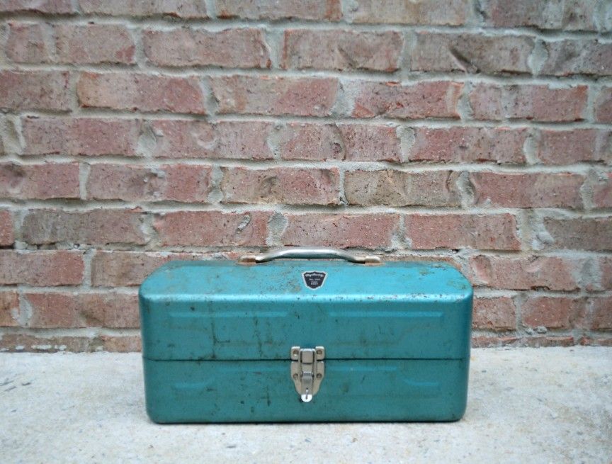 Vintage My Buddy 2-Tray Tackle Box