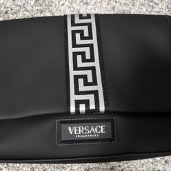 Versace Men's Trevel Parfume Carry Bag
