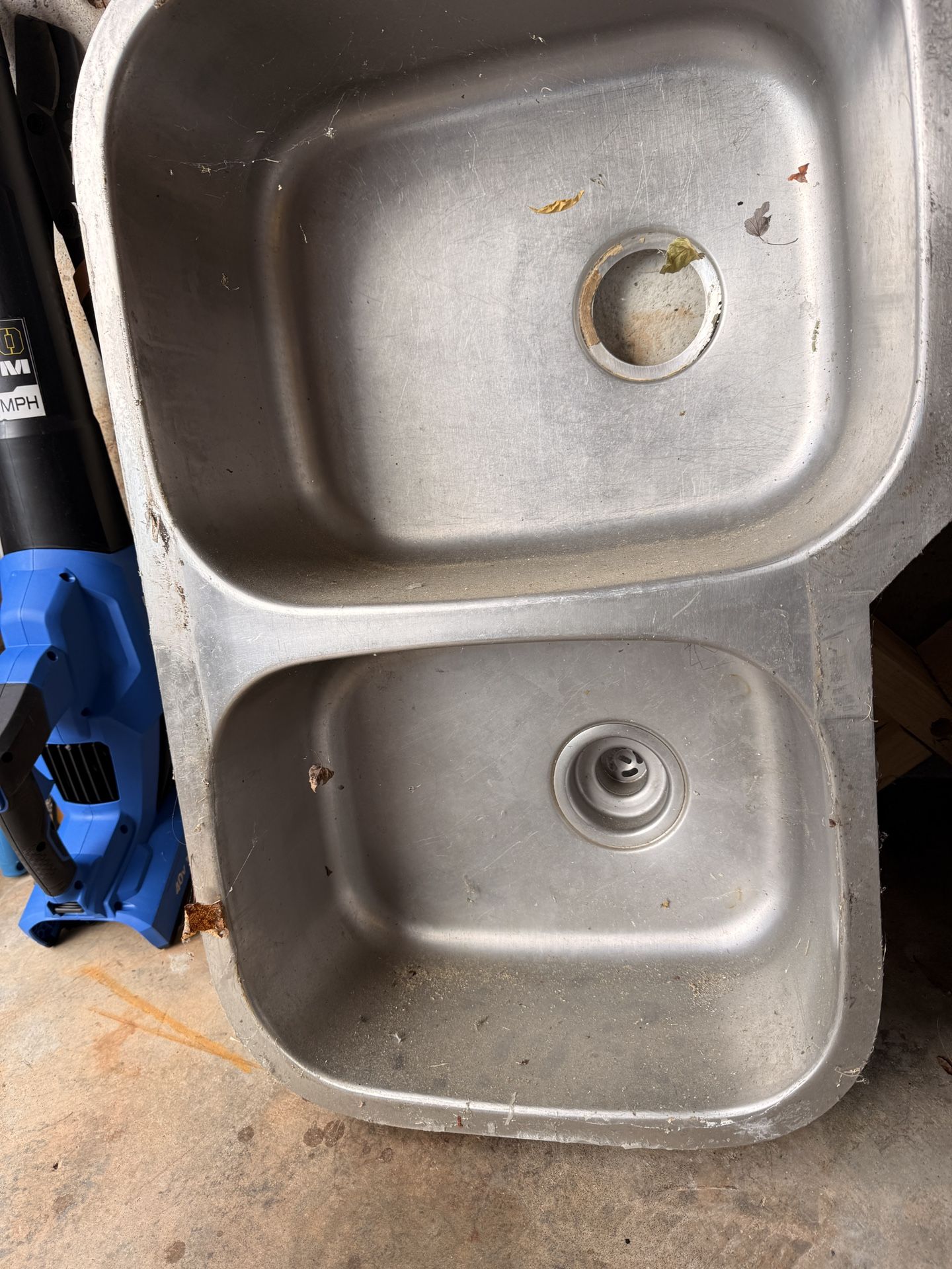 Stainless Steel Under Mount Kitchen Sink