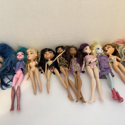 Mixed Lot Of Bratz Dolls And Other Dolls